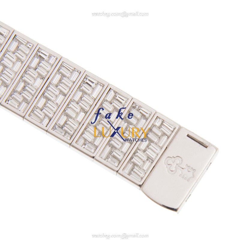 Corum 113.223.69/V603 GR13G Golden Bridge Replica Watch, 18kt White Gold Diamond Case, Manual Wind - Image 4