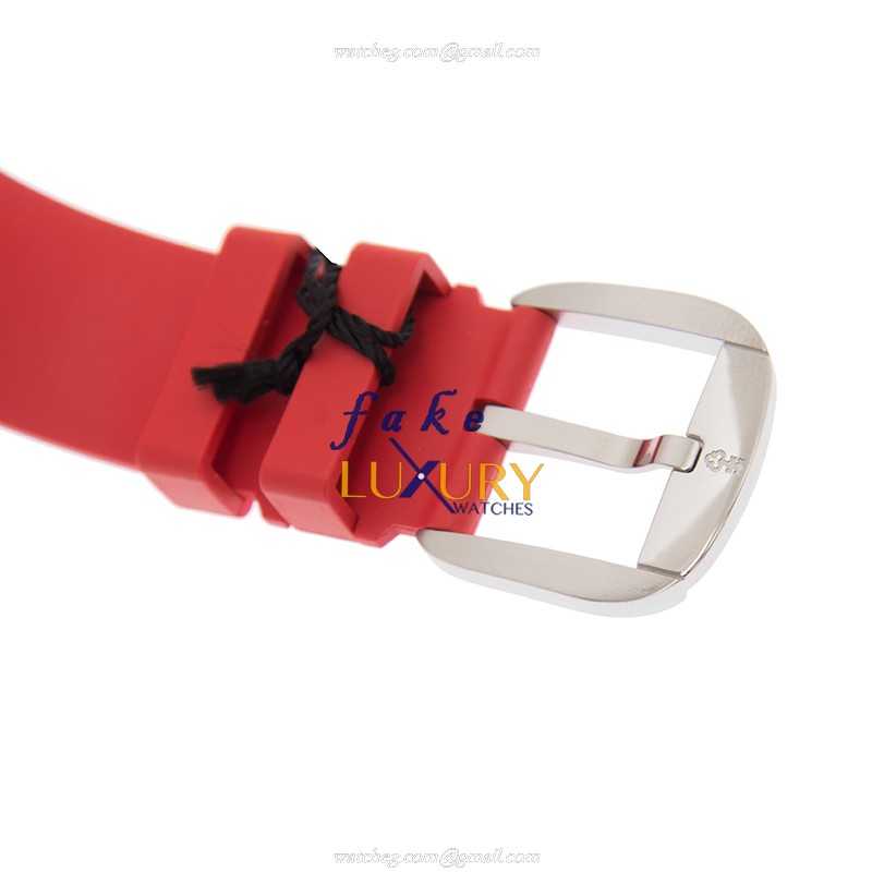 Corum 082.310.20/0376 UK01 BUBBLE Automatic Steel Replica Watch, White Dial Red Rubber Strap - Image 4