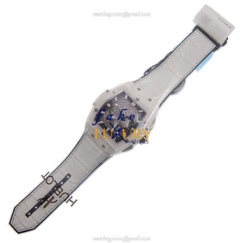 Hublot 601.HX.0173.LR Replica Watch - Automatic Ceramic Movement, Silver Dial, White Rubber Strap - Image 2