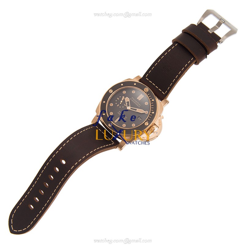 Panerai PAM00968 SUBMERSIBLE Bronze Automatic Replica Watch, 47mm, Brown Dial & Brown Leather Strap - Image 2