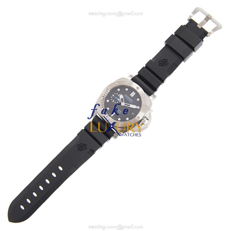 Panerai PAM00973 DIVERS Automatic Steel Black Dial Rubber Strap Replica Watch - Image 2