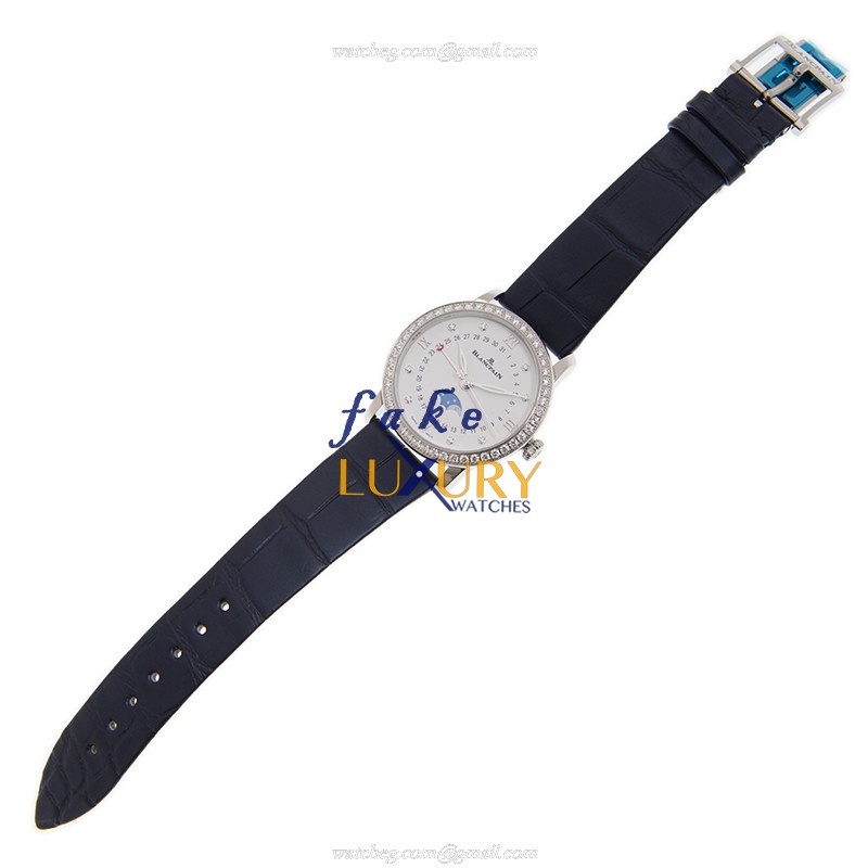 Blancpain 6126-4628-55B CLASSIC Replica Watch With White Dial, Blue Alligator Strap, Automatic - Image 2