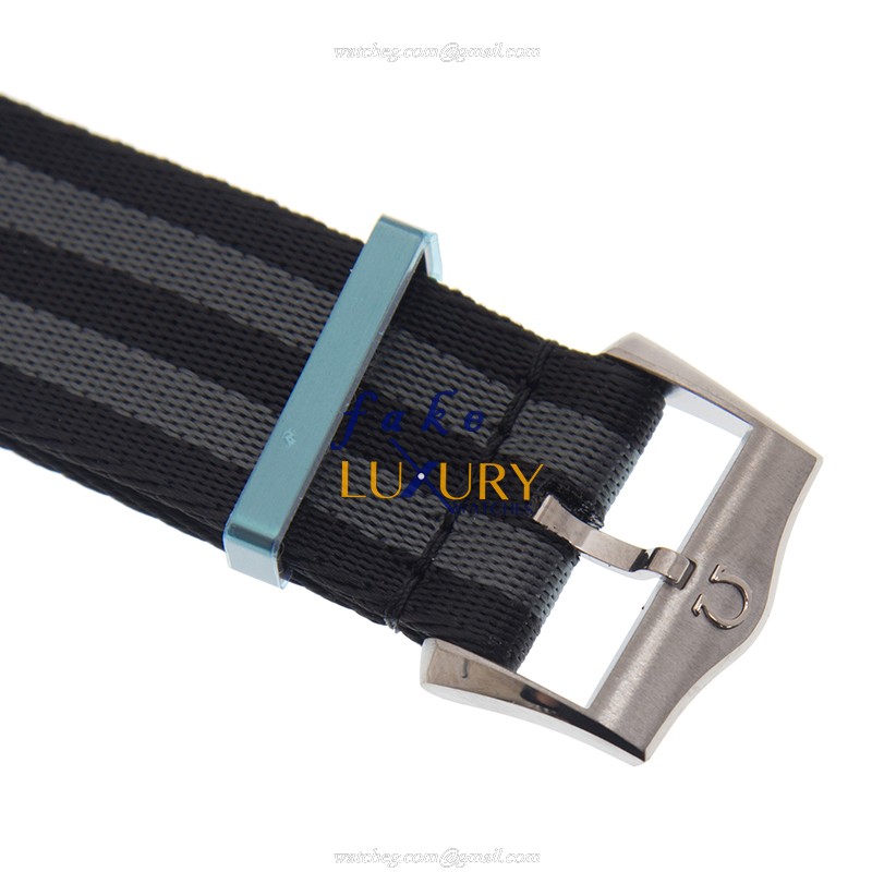 Omega 210.92.44.20.01.002 Seamaster Replica Watch, Black Dial, Ceramic Case, Automatic - Image 4