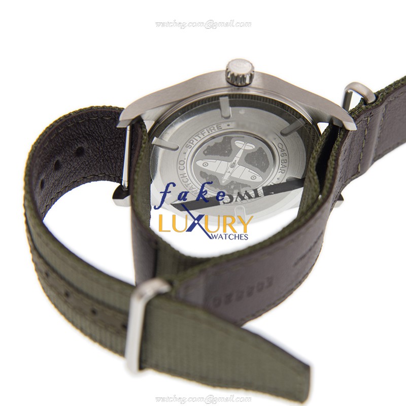 IWC IW326801 Pilot’s Watch Replica, Automatic Movement, Black Dial, Green Canvas Strap - Image 4