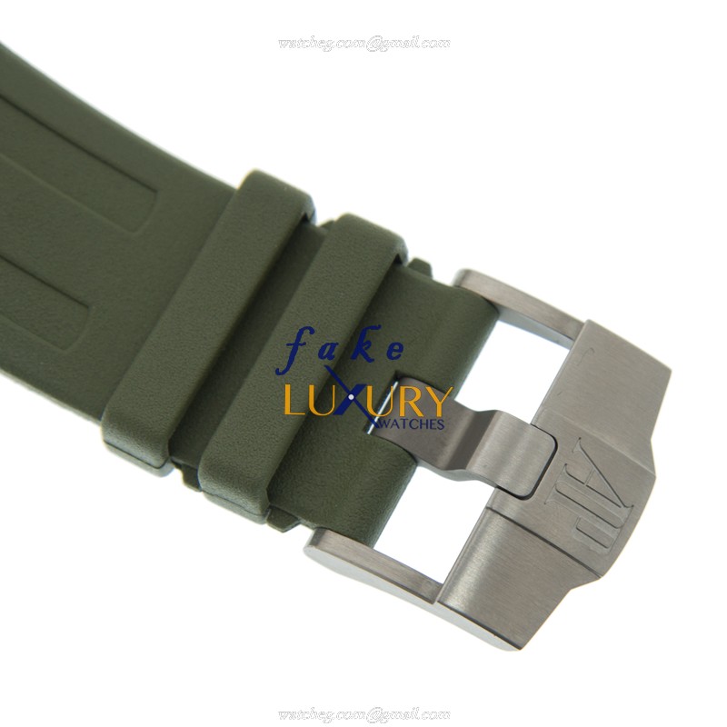 Audemars Piguet Royal Oak Offshore 15710ST.OO.A052CA.01 Automatic Green Dial Stainless Steel - Image 4
