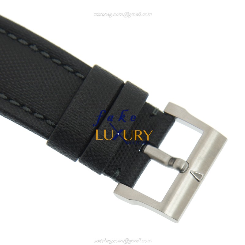Blancpain 5015E-1130-B52A Replica Watch, Automatic Movement, Black Dial, Steel Case - Image 4