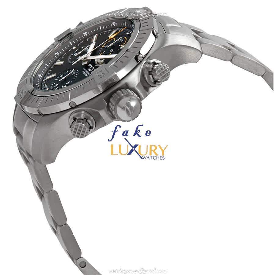 A13317101B1A1 - Breitling Avenger II Replica Watch Automatic Steel Black Dial - Image 2