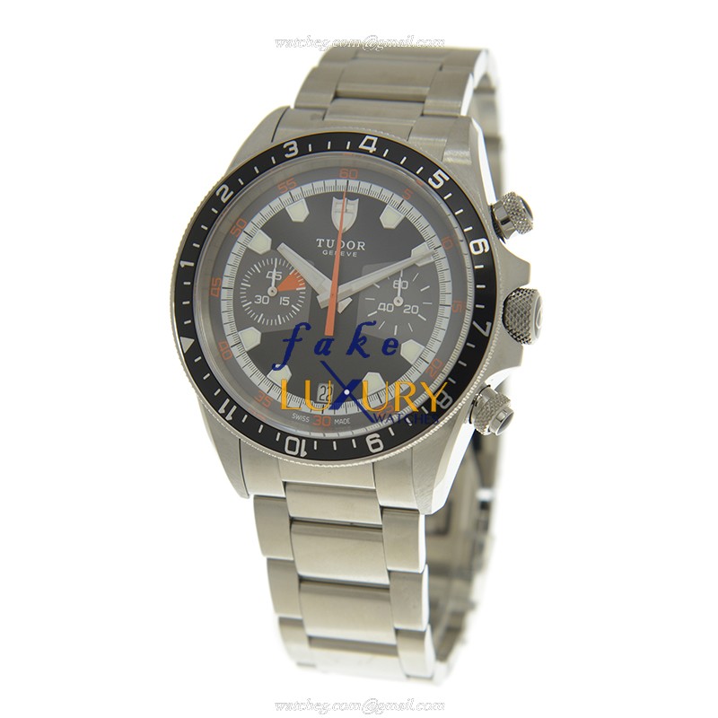 Tudor 70330N Heritage Ranger Replica Watch, Automatic, 42mm, Black Dial, Steel Strap - Image 3