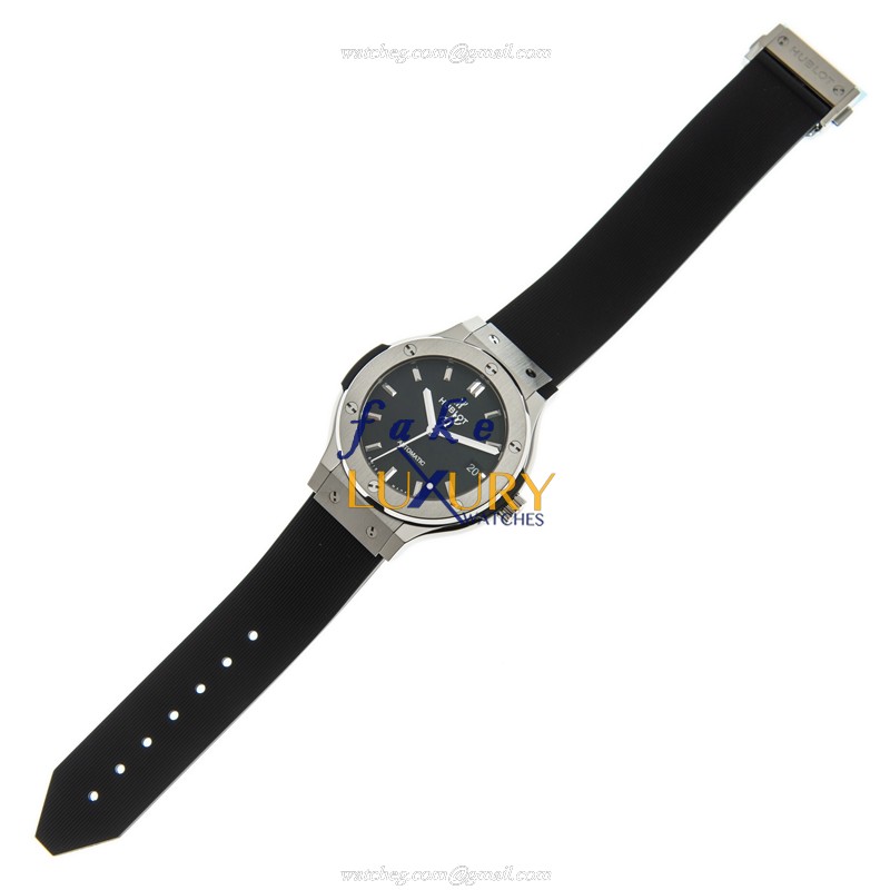 Hublot 565.NX.1171.RX CLASSIC FUSION Automatic Titanium | Black Dial | Rubber Strap Replica Watch - Image 2