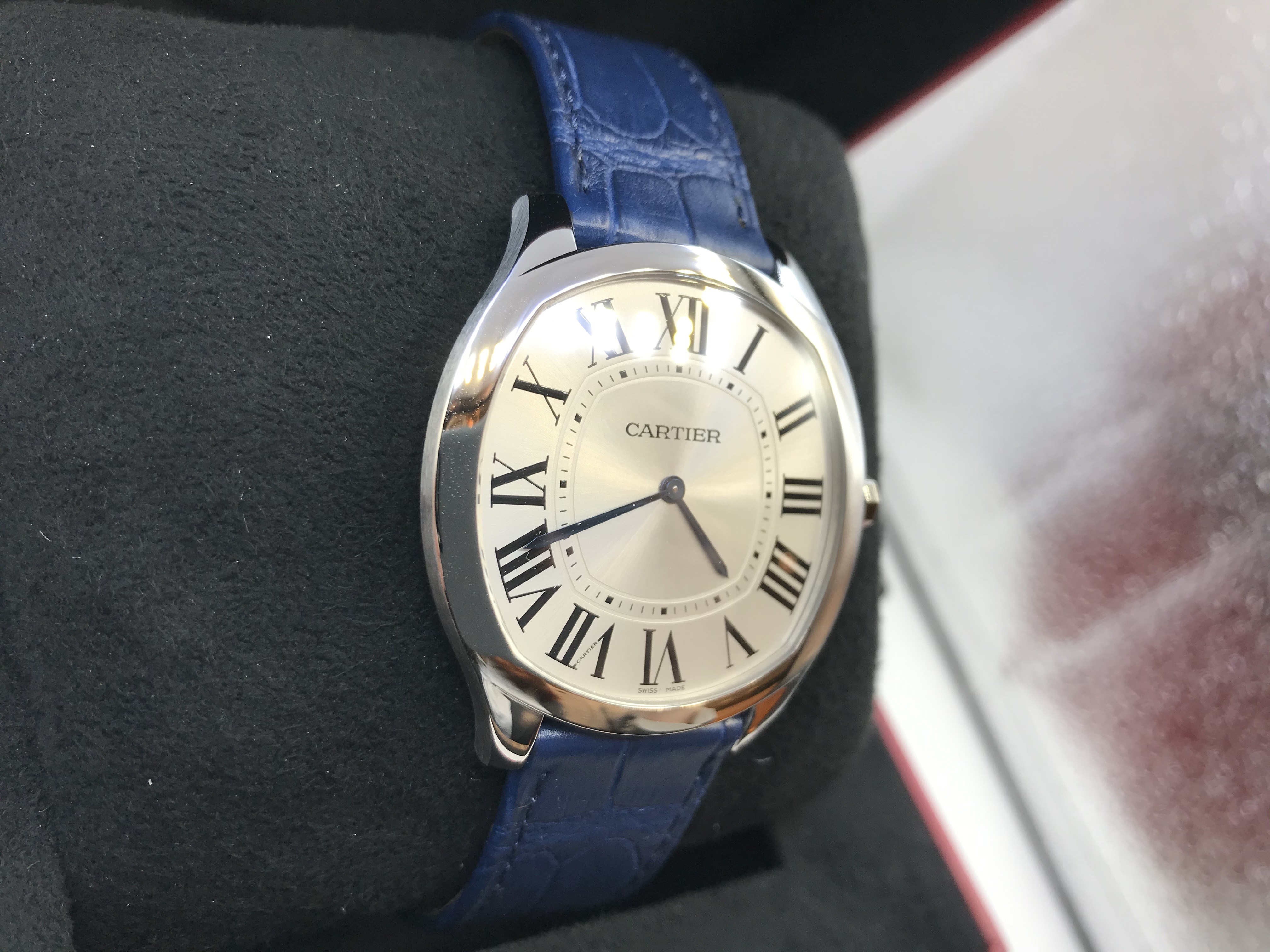 Cartier WSNM0011 DRIVE DE CARTIER Manual Wind Steel Silver Dial Alligator Strap Replica Watch - Image 5