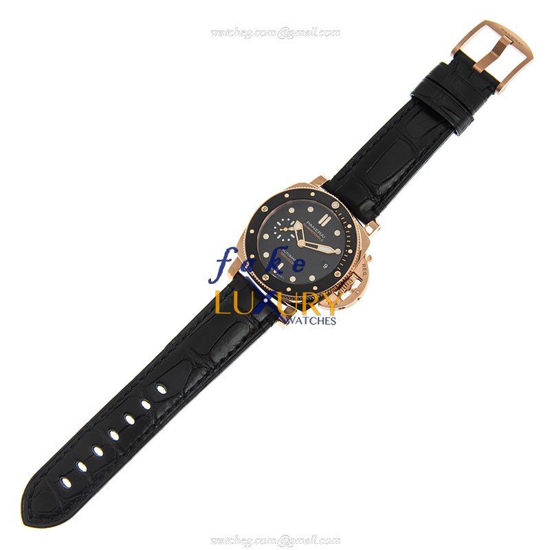 Panerai PAM00974 DIVERS Automatic 18kt Rose Gold Ceramic Replica Watch, Auto Movement, Black Dial - Image 2