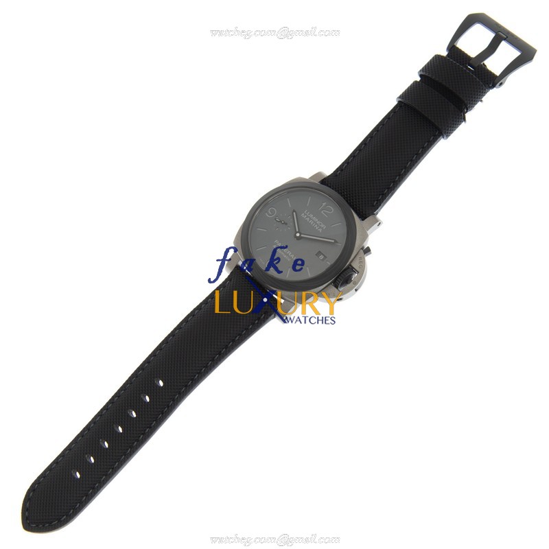 Panerai PAM01662 Luminor Marina Replica Watch, Automatic, Gray Dial, Carbon Fiber Case, Rubber Strap - Image 2