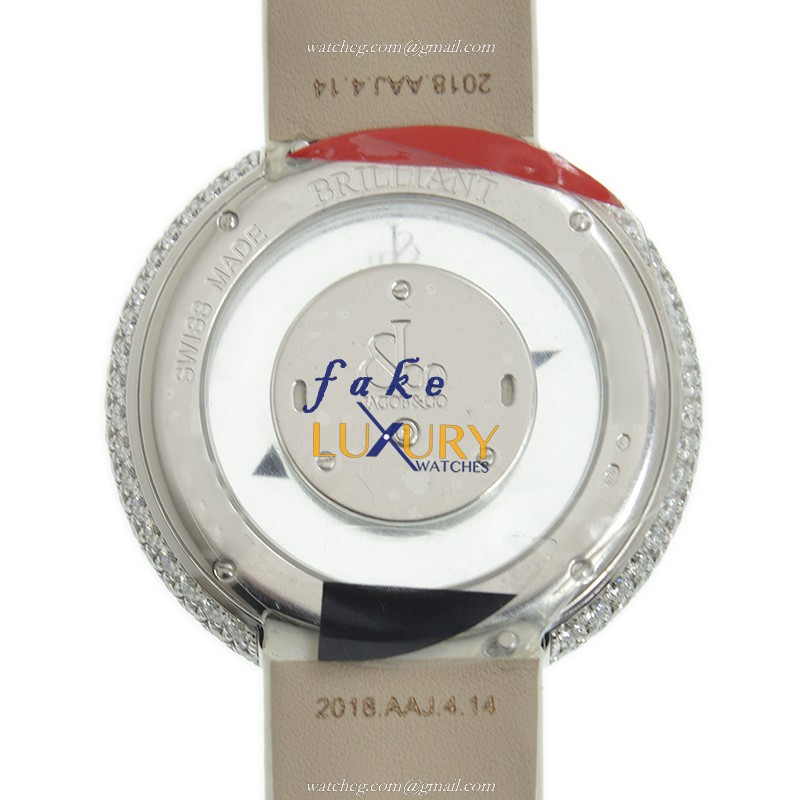 Jacob & Co BM556.30.RD.RD.A | Quartz | 18kt White Gold | Diamond Bezel | Silver Dial | Silk Strap - Image 3