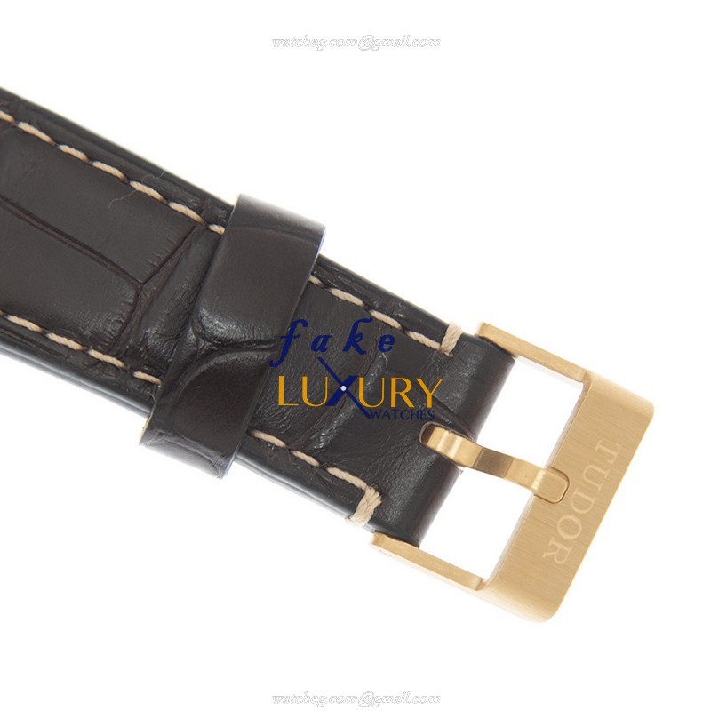 Tudor 79018V LEATHER STRAP Replica Watch, Green Dial, 18kt Yellow Gold Case, Automatic Movement - Image 4