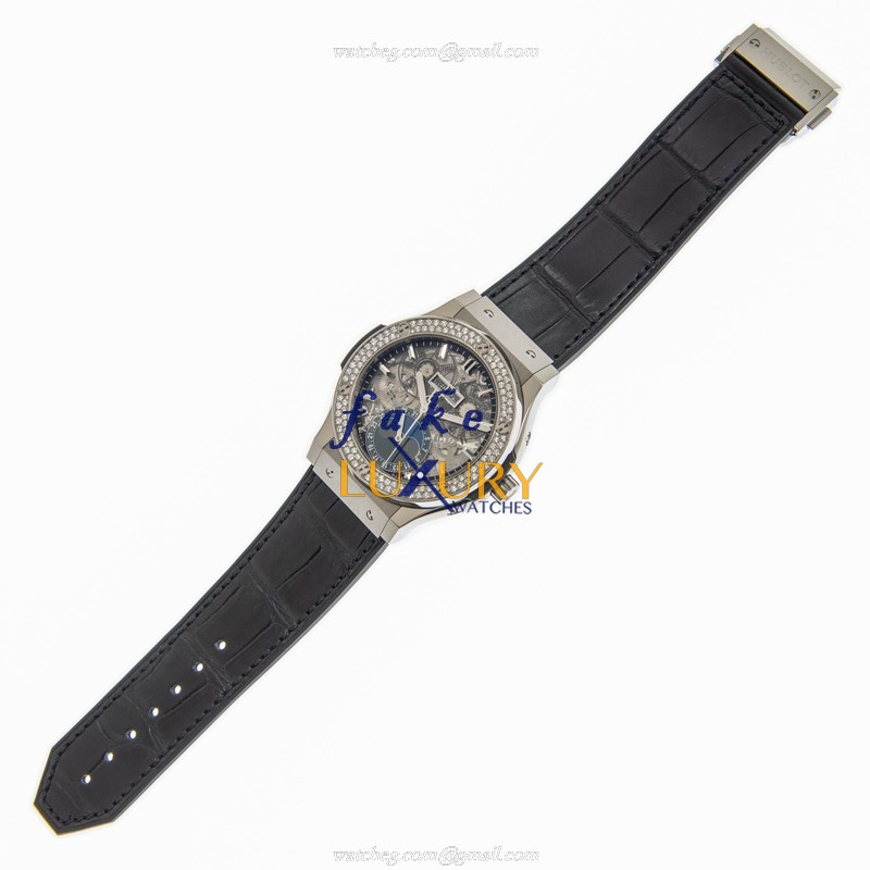 Hublot 517.NX.0170.LR.1104 CLASSIC FUSION | Automatic | Titanium & Diamond | Replica Watch - Image 2