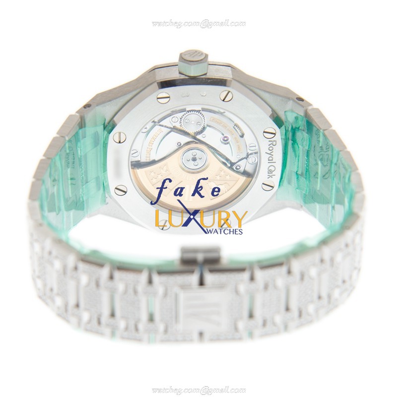 Audemars Piguet Royal Oak 15452BC.ZZ.1258BC.01 Replica Watch Silver Dial 18kt White Gold Diamond - Image 4