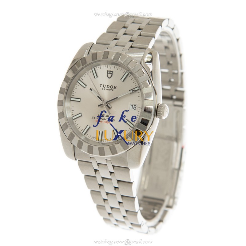 Tudor 21010-62580-SV CLASSIC Automatic Stainless Steel Replica Watch - Swiss Movement, Silver Dial - Image 3