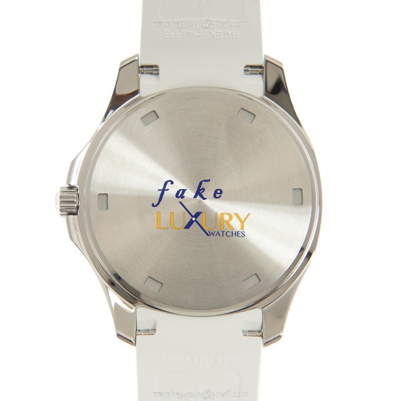 Patek Philippe 5267/200A-010 Aquanaut - Replica Watch - Quartz - White Dial - Steel & Diamonds - Image 3