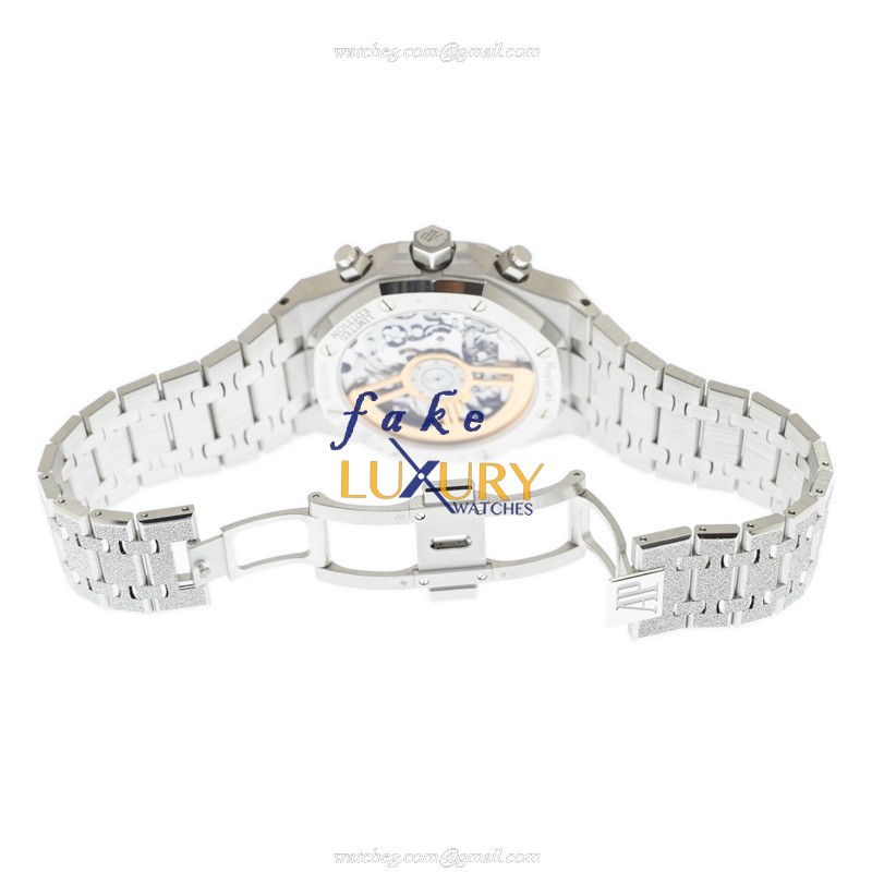 Audemars Piguet 26239BC.GG.1224BC.01 Replica Watch with Light Gray Dial on Silver - Image 5