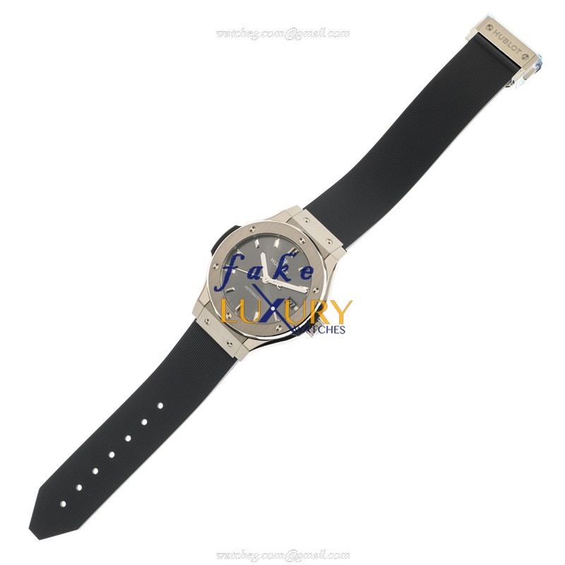 Hublot 565.NX.7071.RX CLASSIC FUSION Automatic Titanium | Gray Dial | Rubber Strap Replica Watch - Image 2