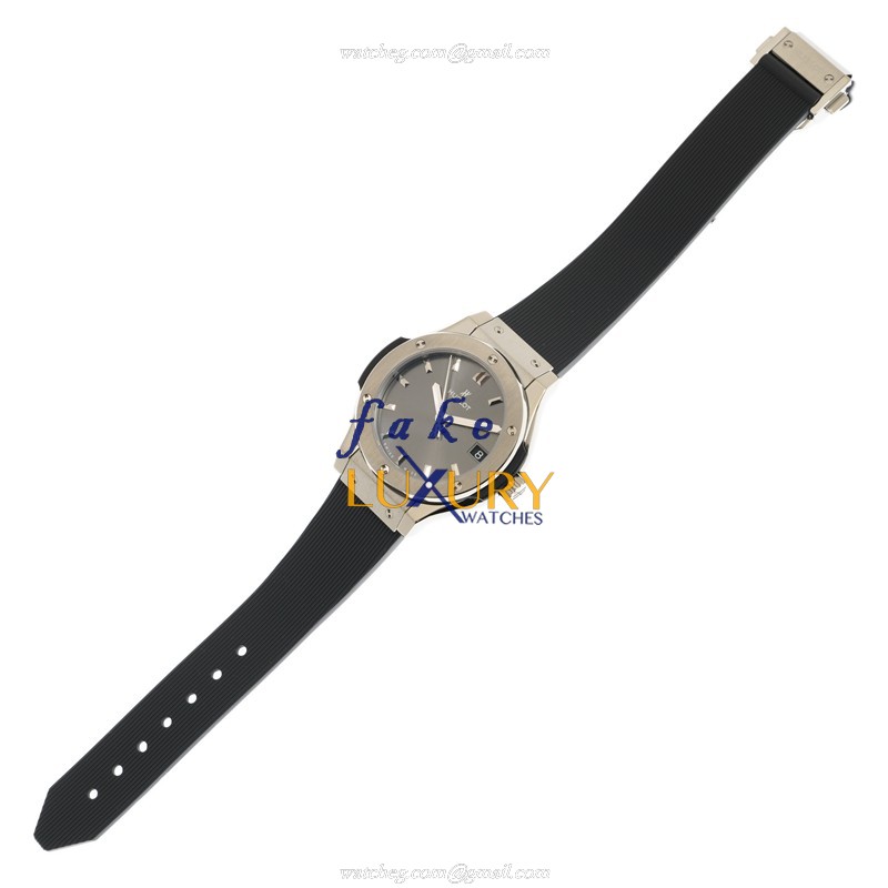 Hublot 581.NX.7071.RX CLASSIC FUSION Quartz Titanium | Gray Dial | Rubber Strap Replica Watch - Image 2