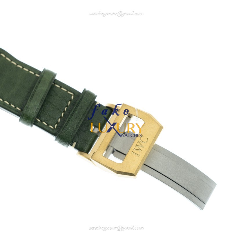 IW329702 - IWC PILOTS Automatic Bronze Replica Watch Green Dial Leather Strap - Image 4