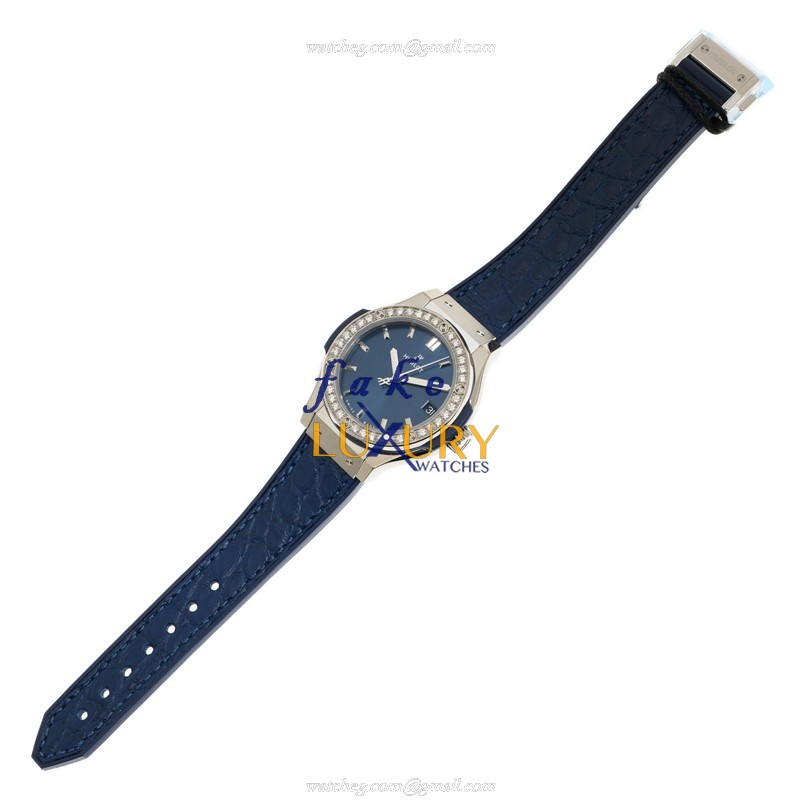 Hublot 581.NX.7170.LR.1104 Quartz Titanium Diamond Replica Watch, Blue Dial, Alligator Strap - Image 2