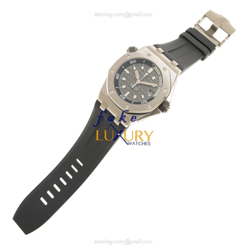 Audemars Piguet 15720ST.OO.A009CA.01 Royal Oak Offshore Replica Watch, Gray Dial, Rubber Strap - Image 2