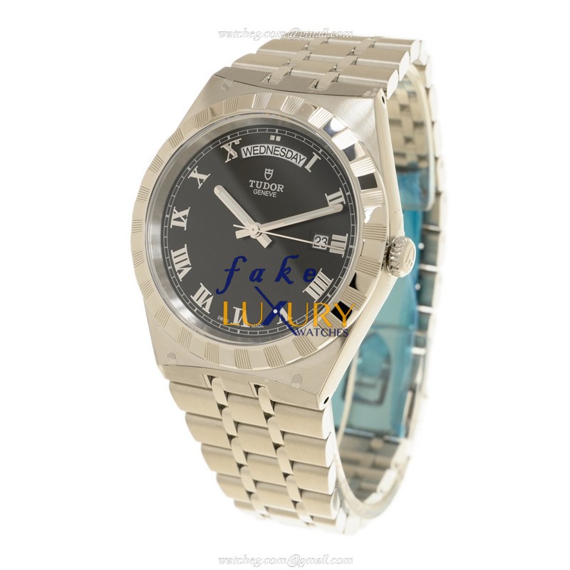 Tudor Royal 28600-91060-BLACK Replica Watch With Automatic Movement, Black Dial, Steel Case - Image 3