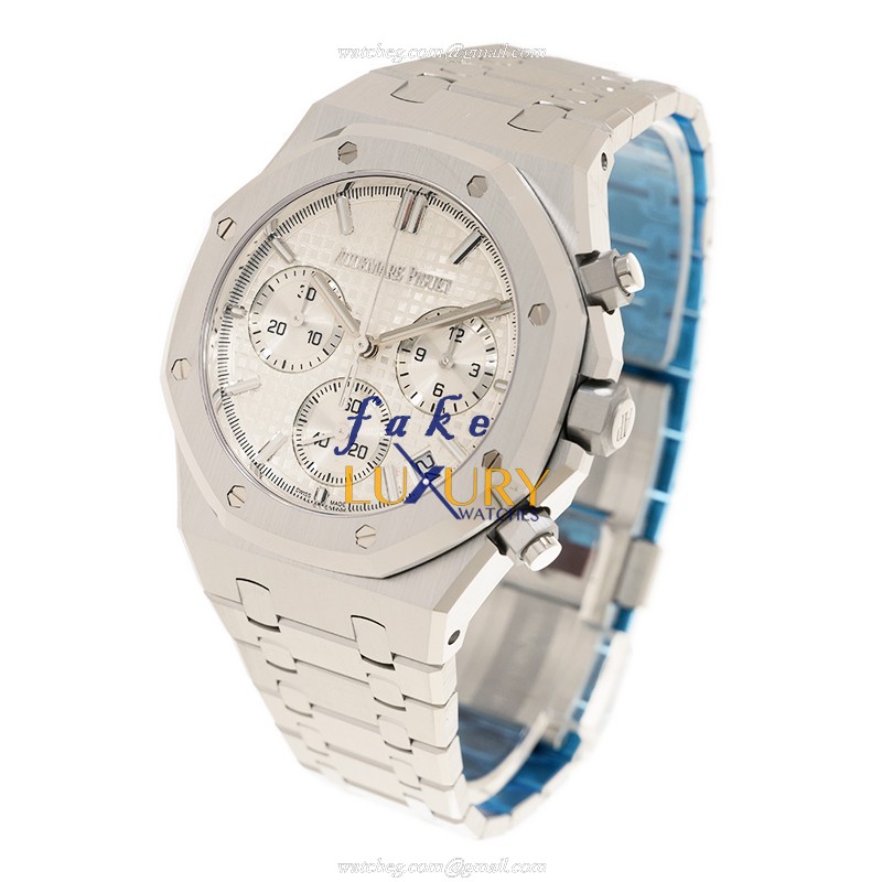 Audemars Piguet 26240ST.OO.1320ST.03 Replica Watch Automatic Movement Silver Dial Steel Case - Image 3