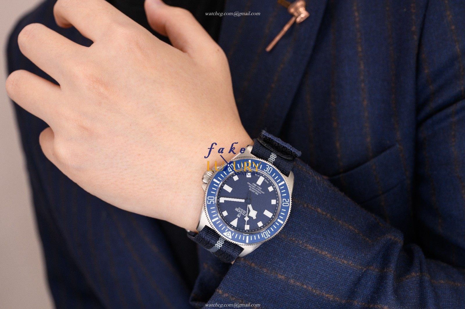 Tudor 25707B PELAGOS Automatic - Titanium Case - Blue Dial - Canvas Strap - Replica Watch - 25707B - Image 5