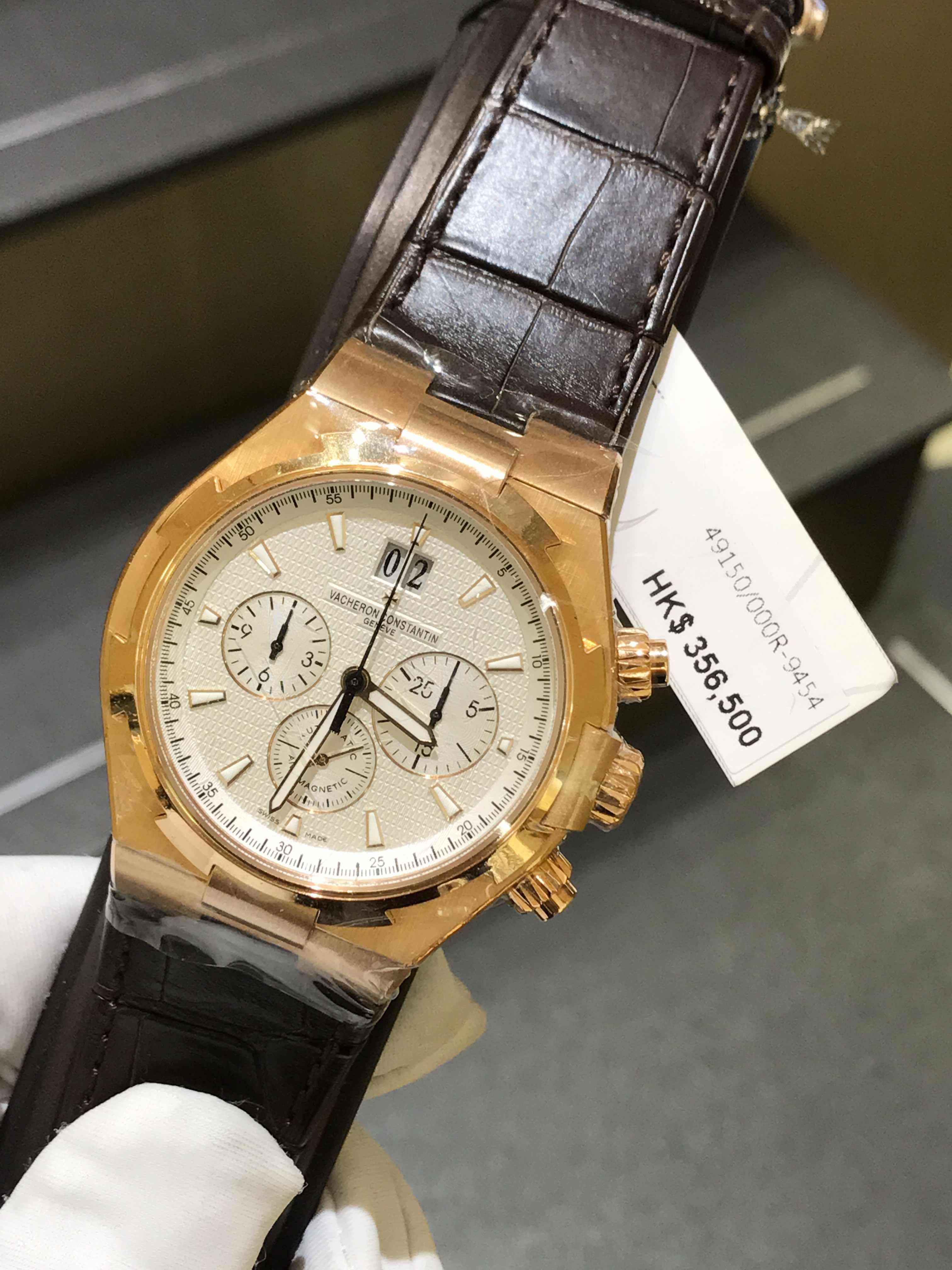 Vacheron Constantin 49150/000R-9454 Overseas Replica Watch, Automatic, Silver Dial, Rose Gold Case - Image 4