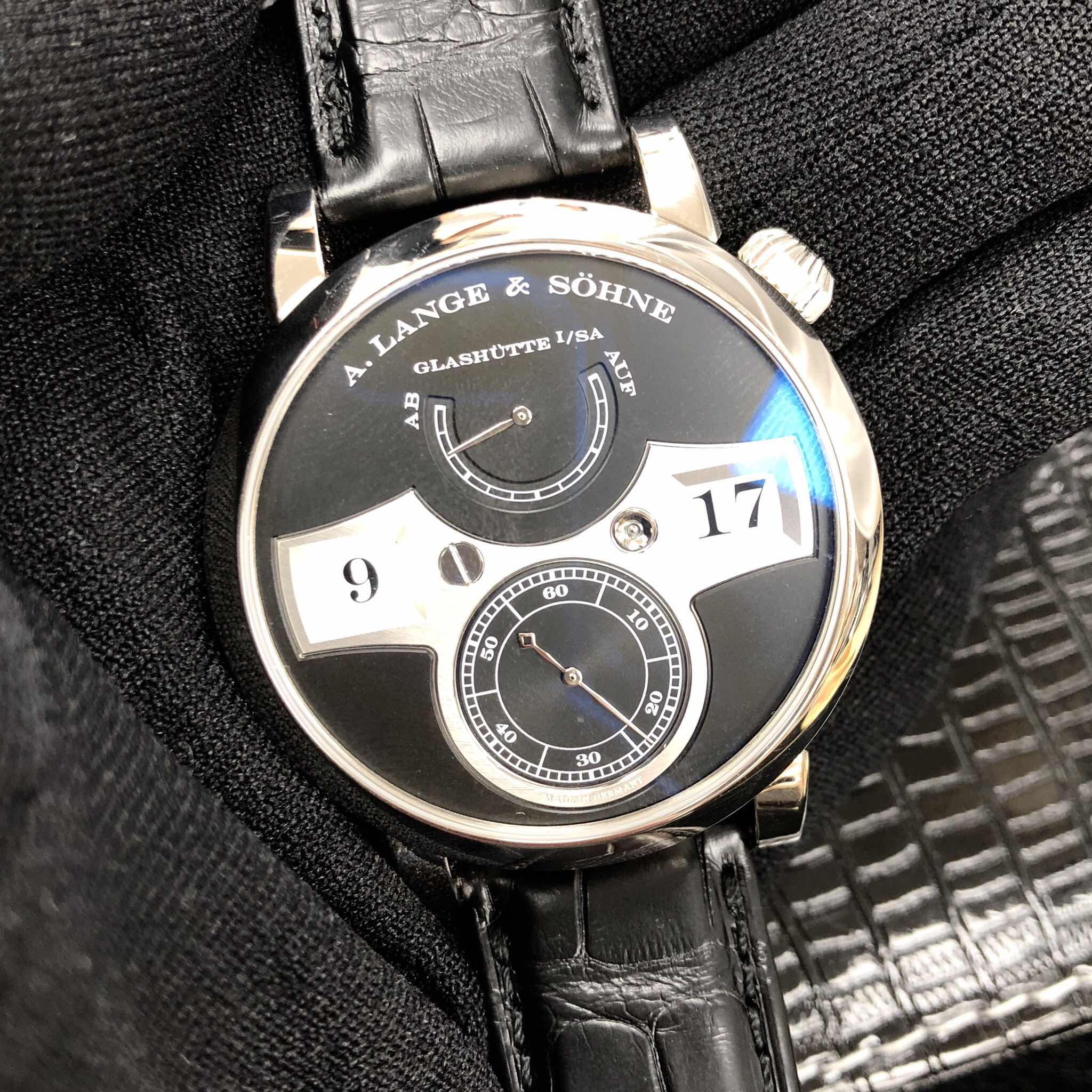 140.029F - A Lange & Sohne Replica Watch OWL Series Automatic 18kt White Gold Black Dial - Image 5