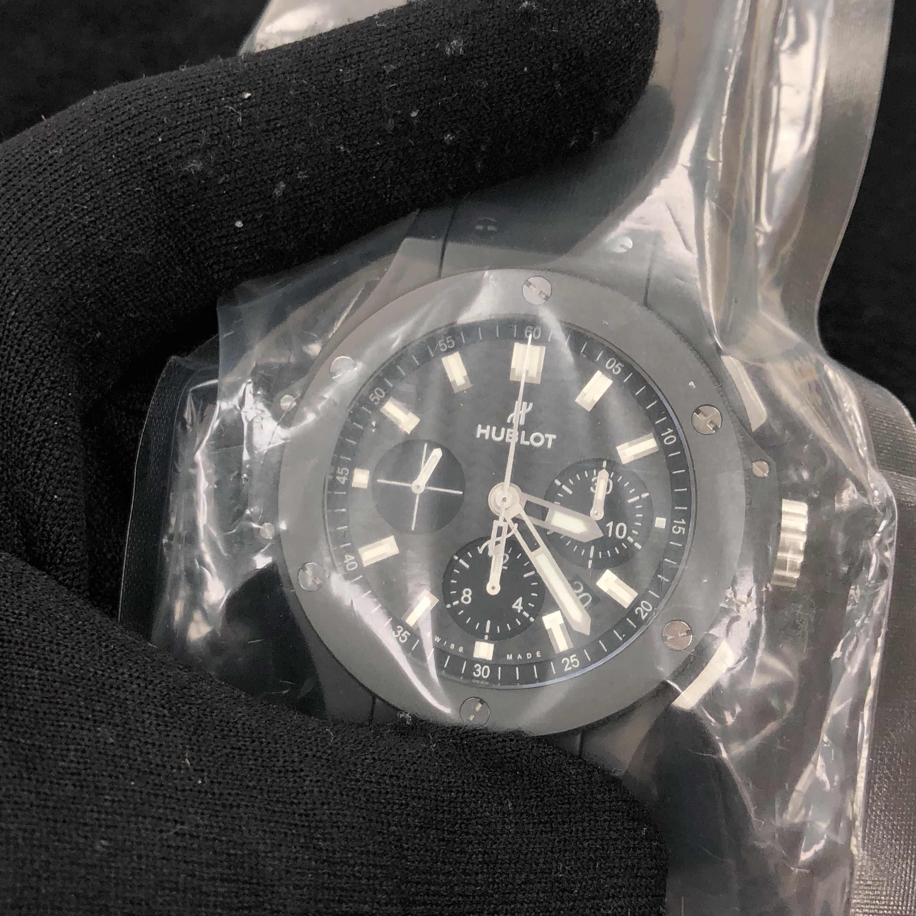 -301.CI.1770.RX - Hublot BIG BANG Automatic Ceramic Replica Watch - Black Dial, Rubber Strap - Image 5