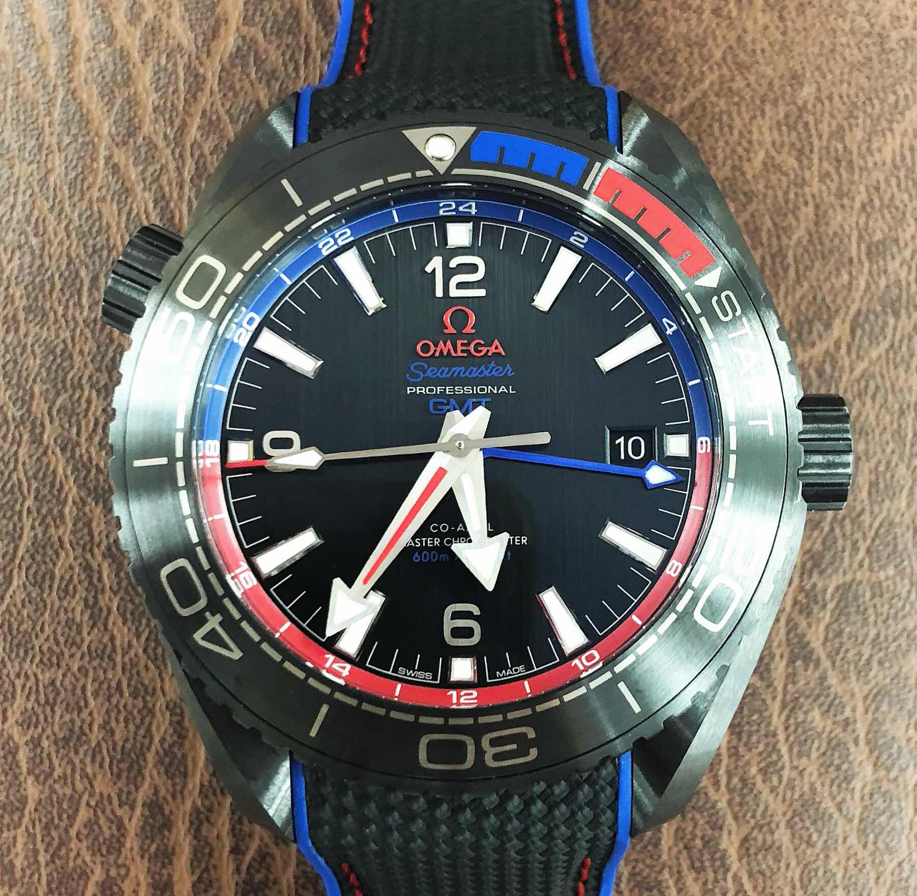 Omega 215.92.46.22.01.004 Automatic Ceramic Replica Watch - Swiss Movement, 45.5mm Case, Black Dial - Image 5