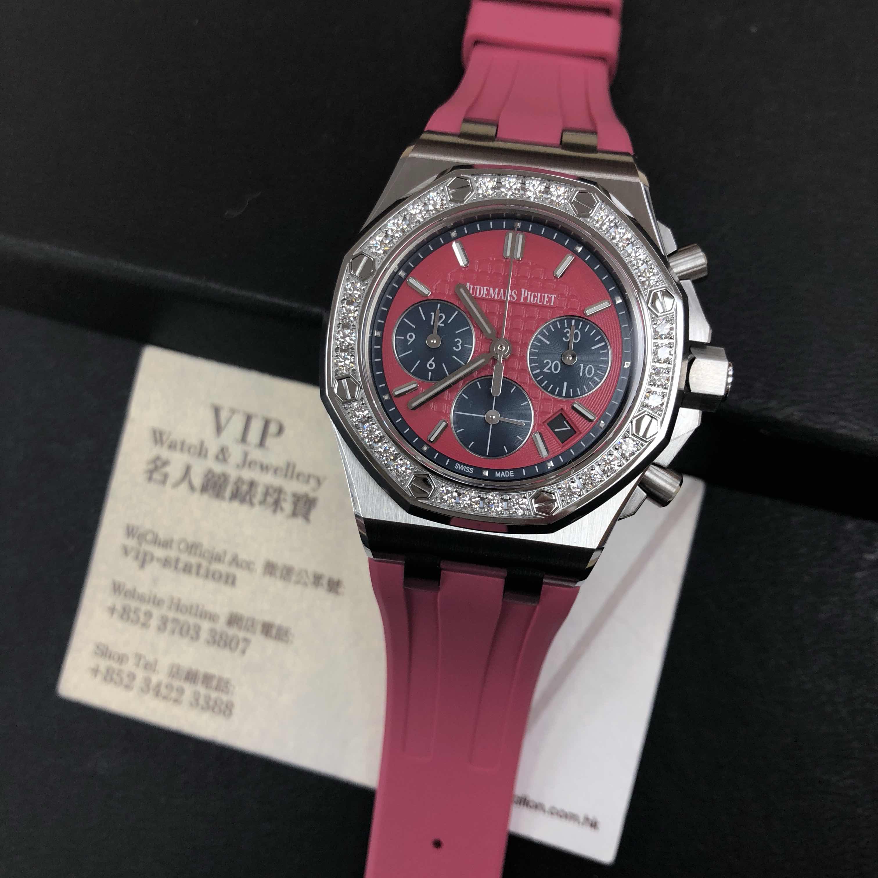 Audemars Piguet 26231ST - Replica Watch - 26231ST.ZZ.D069CA.01 - Automatic on Pink - Image 5