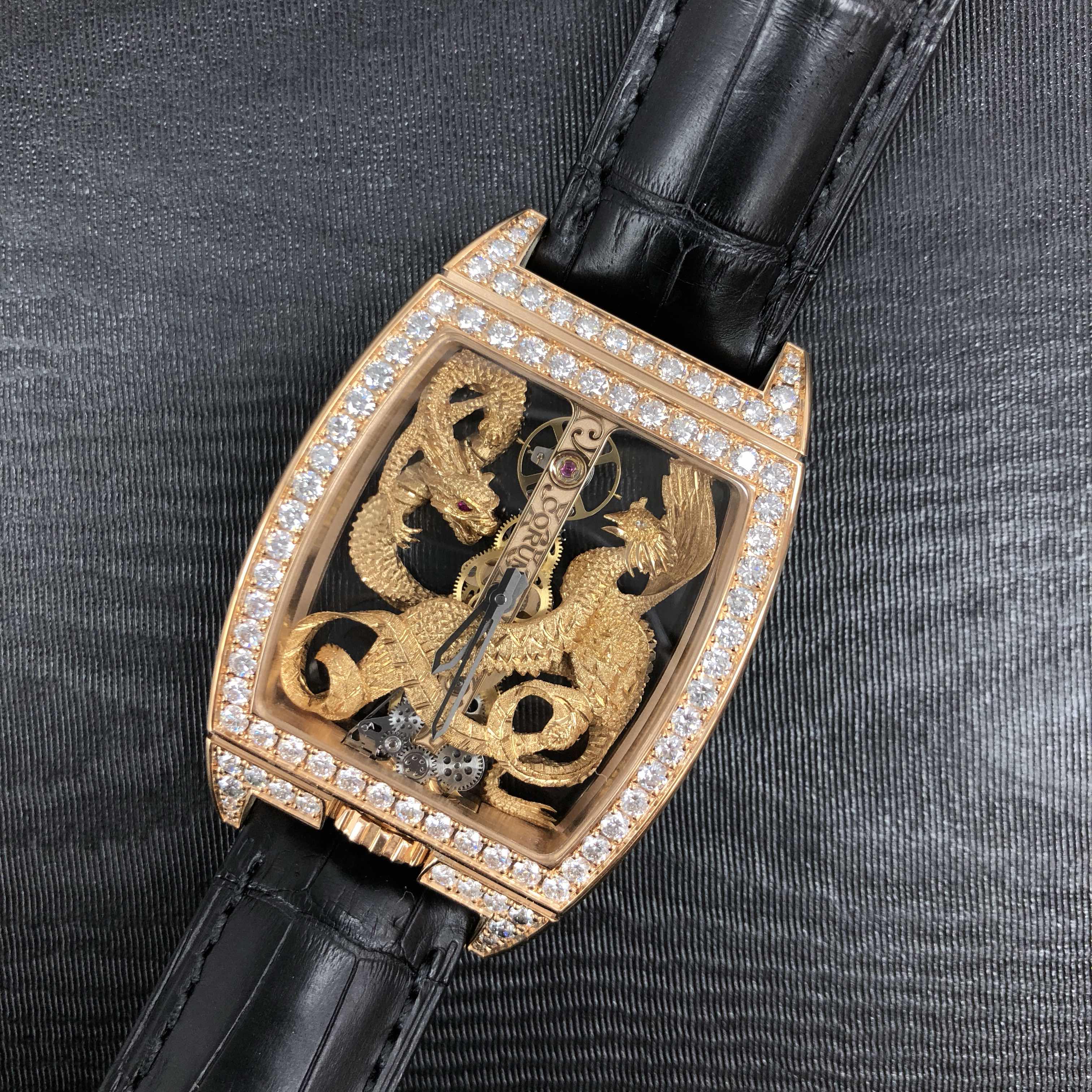 Corum 113.265.85/0001 DP55R Replica Watch, Manual Wind, 18kt Rose Gold Case, Gold Dial, Diamonds - Image 5