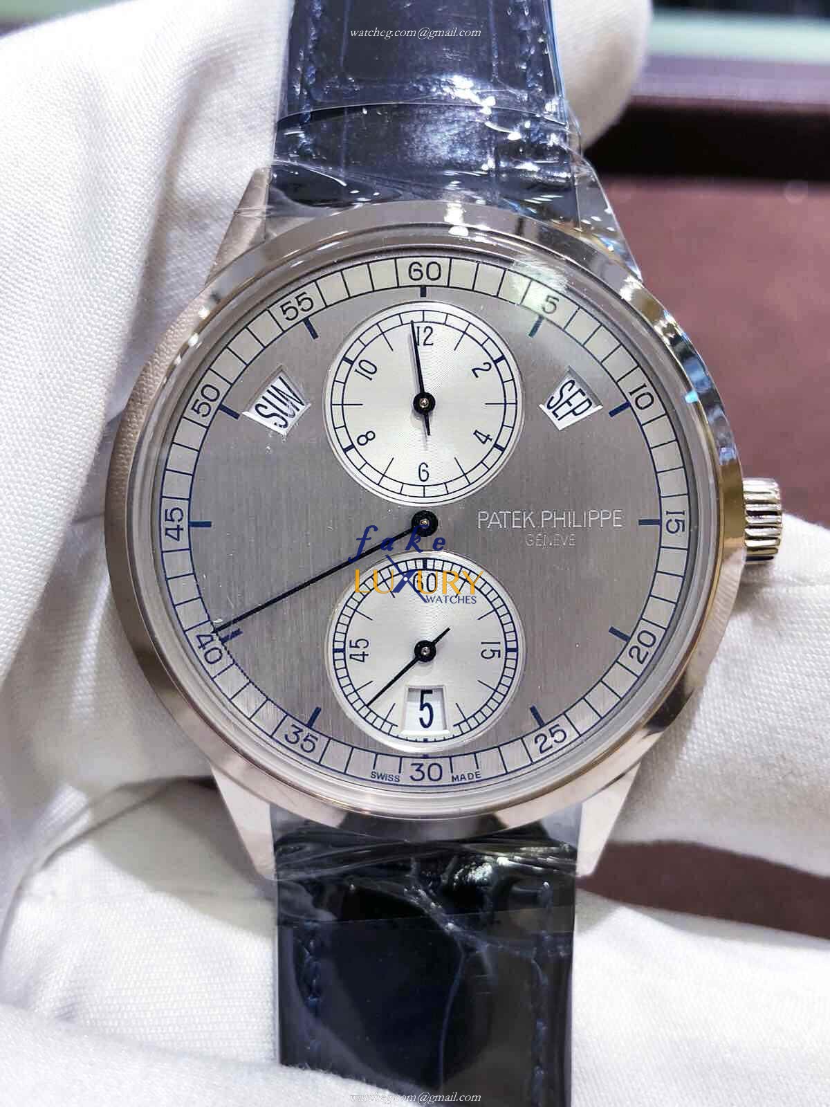 Patek Philippe 5235G-001 Replica Watch, Automatic Movement, Silver Dial, 18kt White Gold Case - Image 5