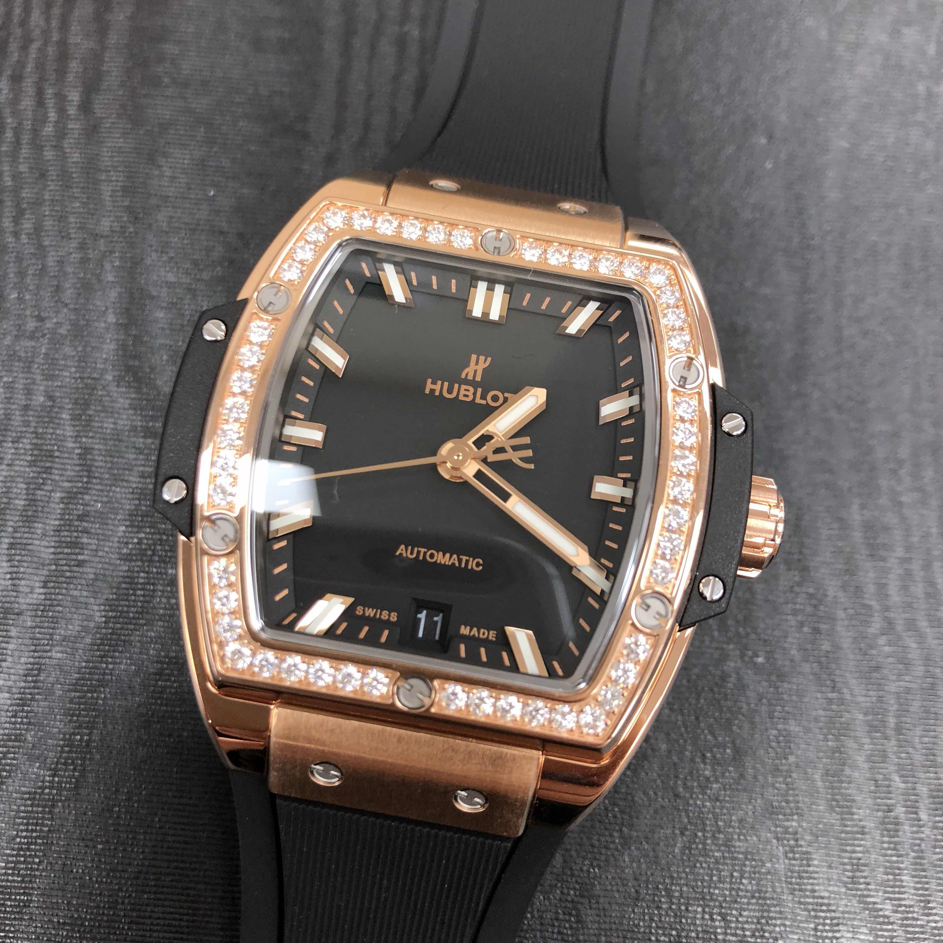 Hublot 665.OX.1180.RX.1204 BIG BANG Automatic 18kt Rose Gold & Diamonds Replica Watch - Swiss - Image 5