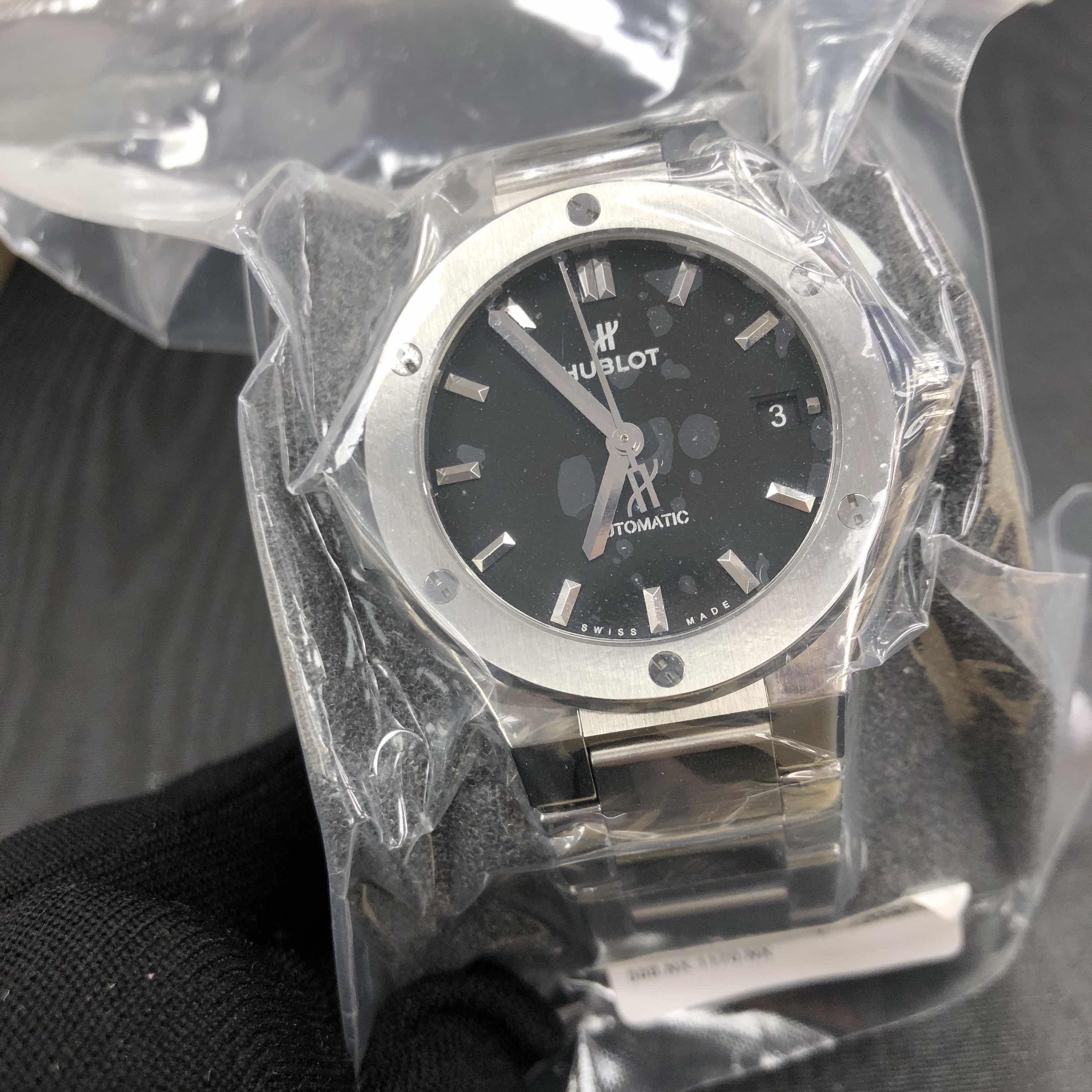 Hublot 568.NX.1170.NX CLASSIC FUSION Automatic Stainless Steel Replica Watch, Black Dial, Silver - Image 4