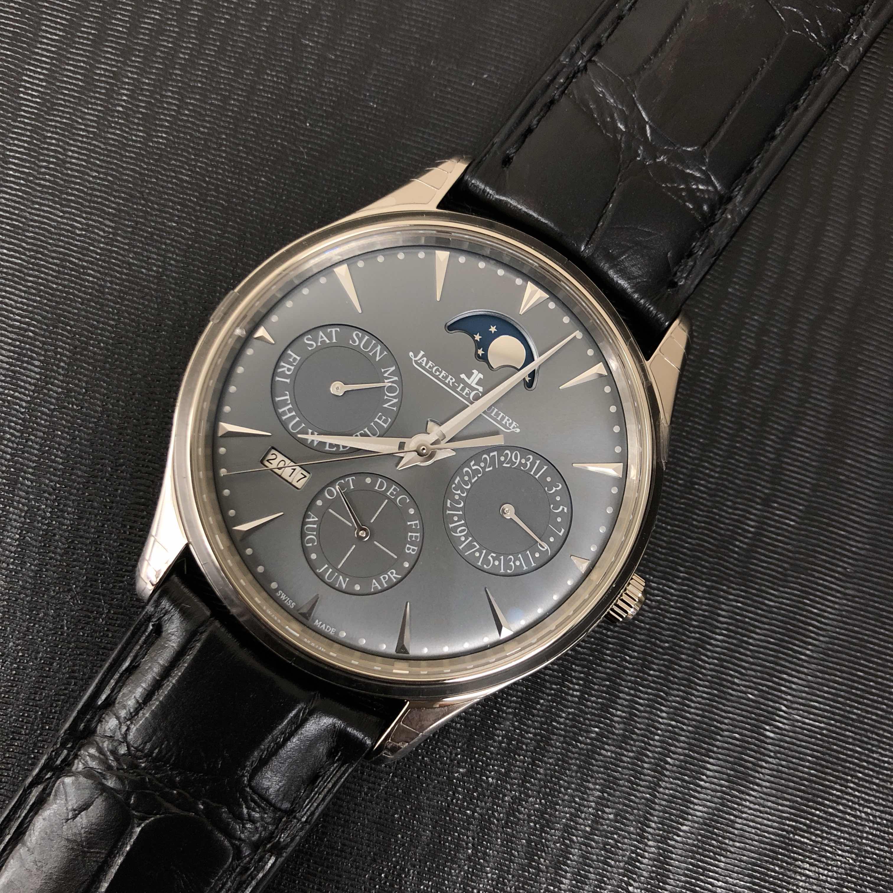 Q130354J - Jaeger-Lecoultre Master Ultra Thin Replica Watch - Automatic Gray Dial Alligator Strap - Image 5