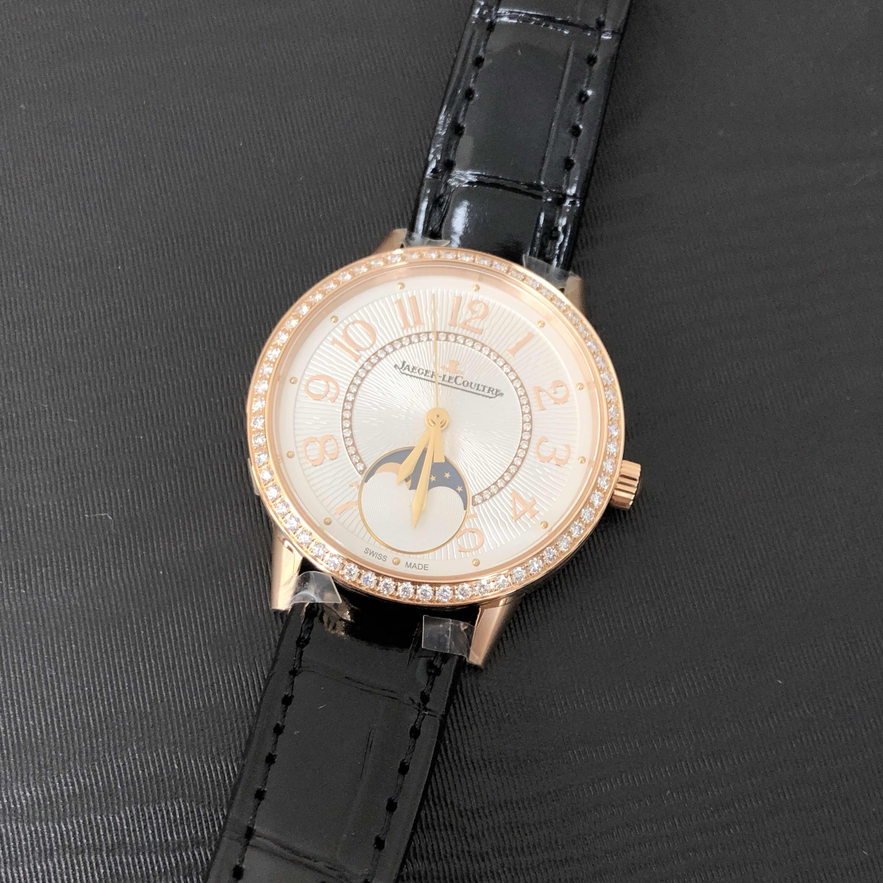 Jaeger-Lecoultre Q3572430 Automatic 18kt Rose Gold & Diamonds Replica Watch, Sapphire Crystal - Image 5