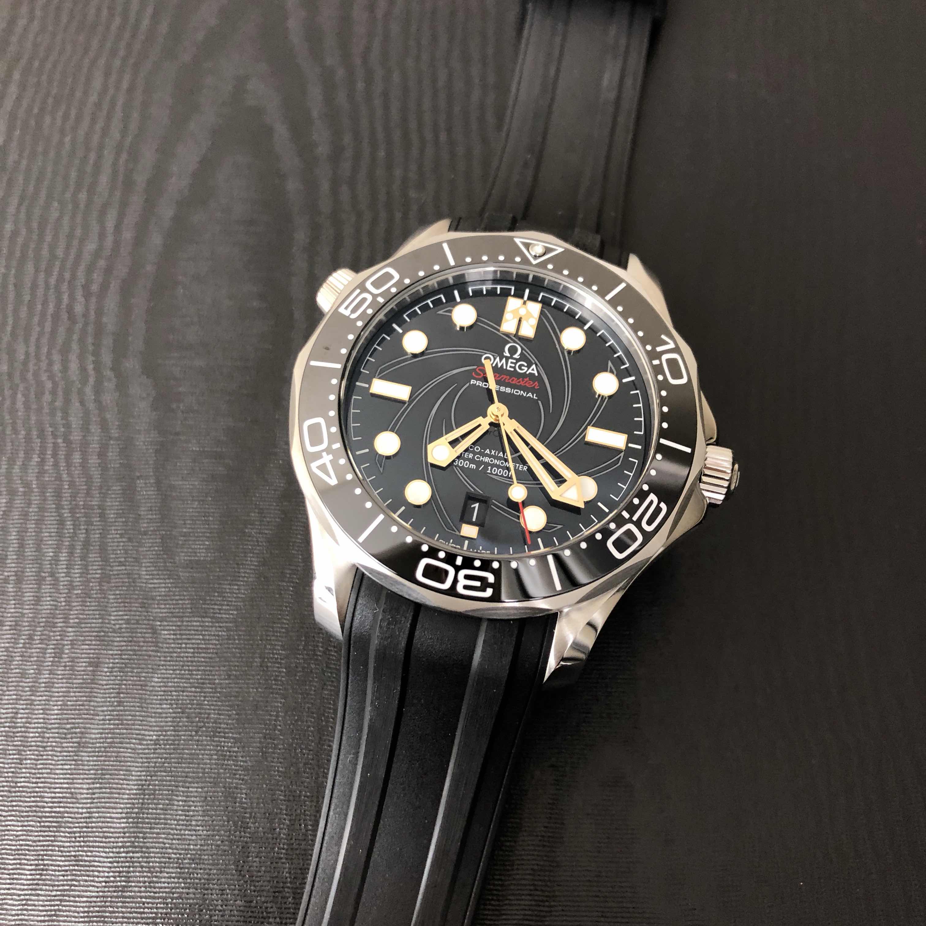 Omega 210.22.42.20.01.004 SEAMASTER Automatic Ceramic | Steel Case | Black Dial Replica Watch - Image 5