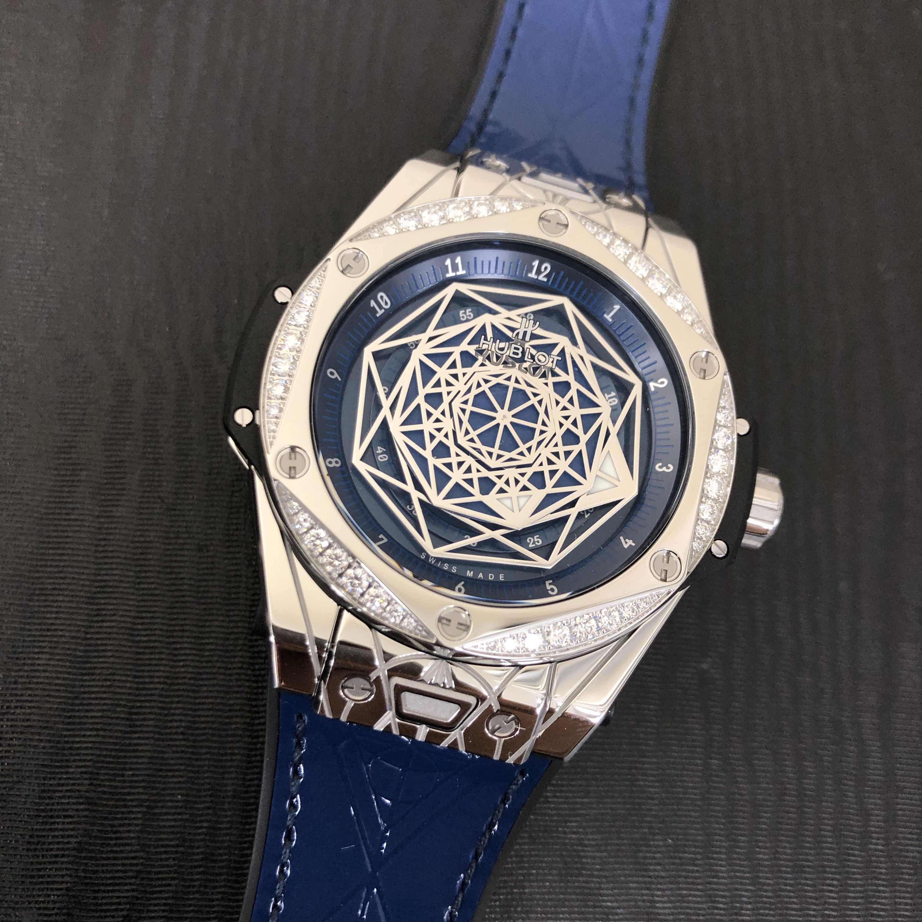Hublot Big Bang 465.SS.7179.VR.1204.MXM19 Replica Watch, Automatic, Blue Dial, Steel & Diamonds Case - Image 5