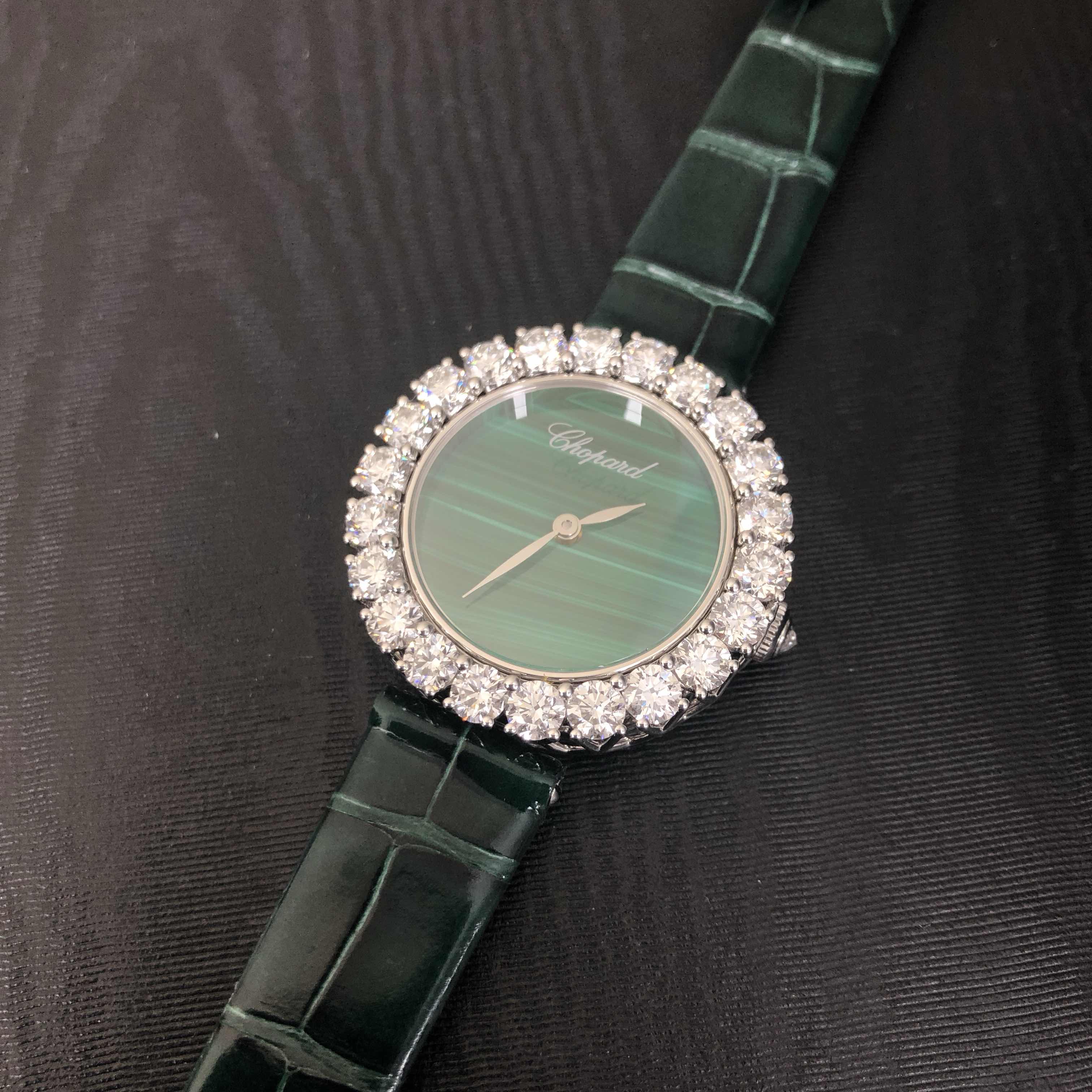 Chopard 13A378-1001 L Heure Du Diamant - Automatic - 18kt White Gold - Green Dial - Replica Watch - Image 5