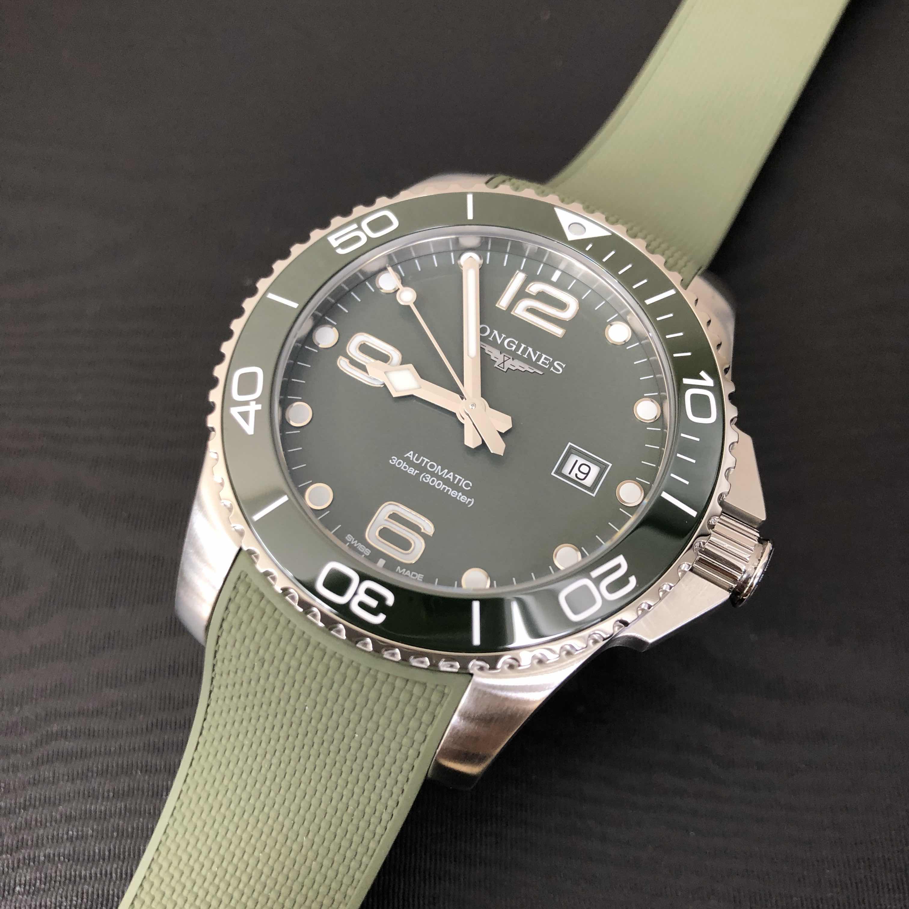Longines L3.782.4.06.9 Replica Watch, Automatic Movement, Green Dial, Ceramic & Steel Case - Image 5
