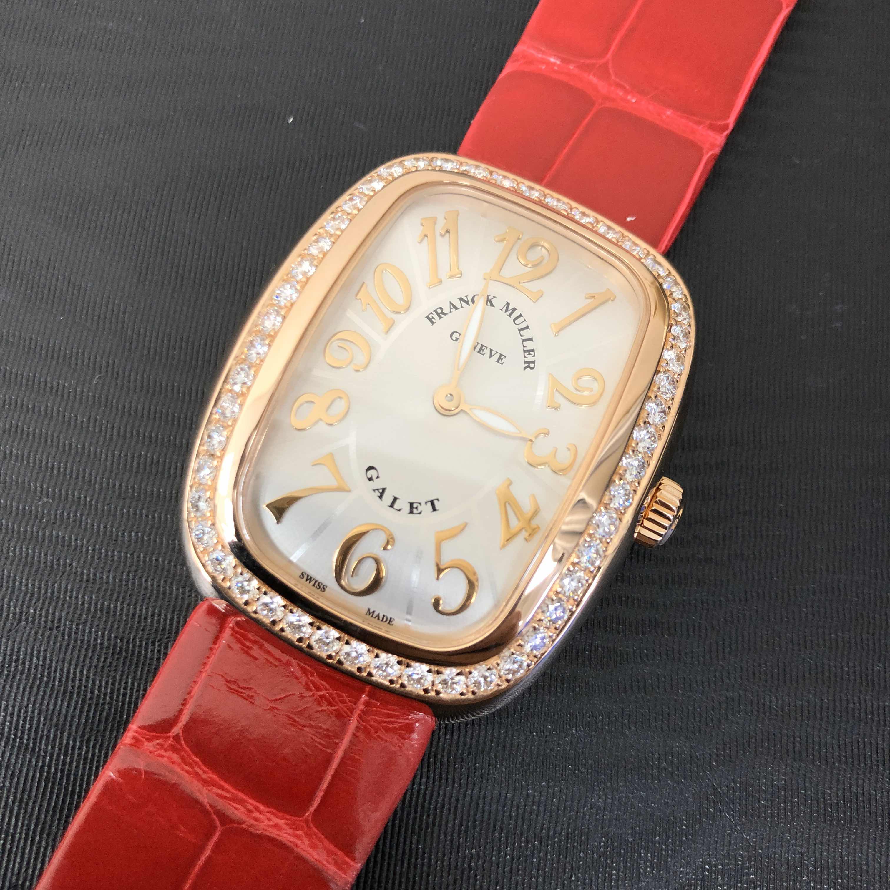 Franck Muller 3002 M QZ REL V D1 GL 5N GALET Quartz Rose Gold & Diamond Replica Watch 34mm Silver - Image 5