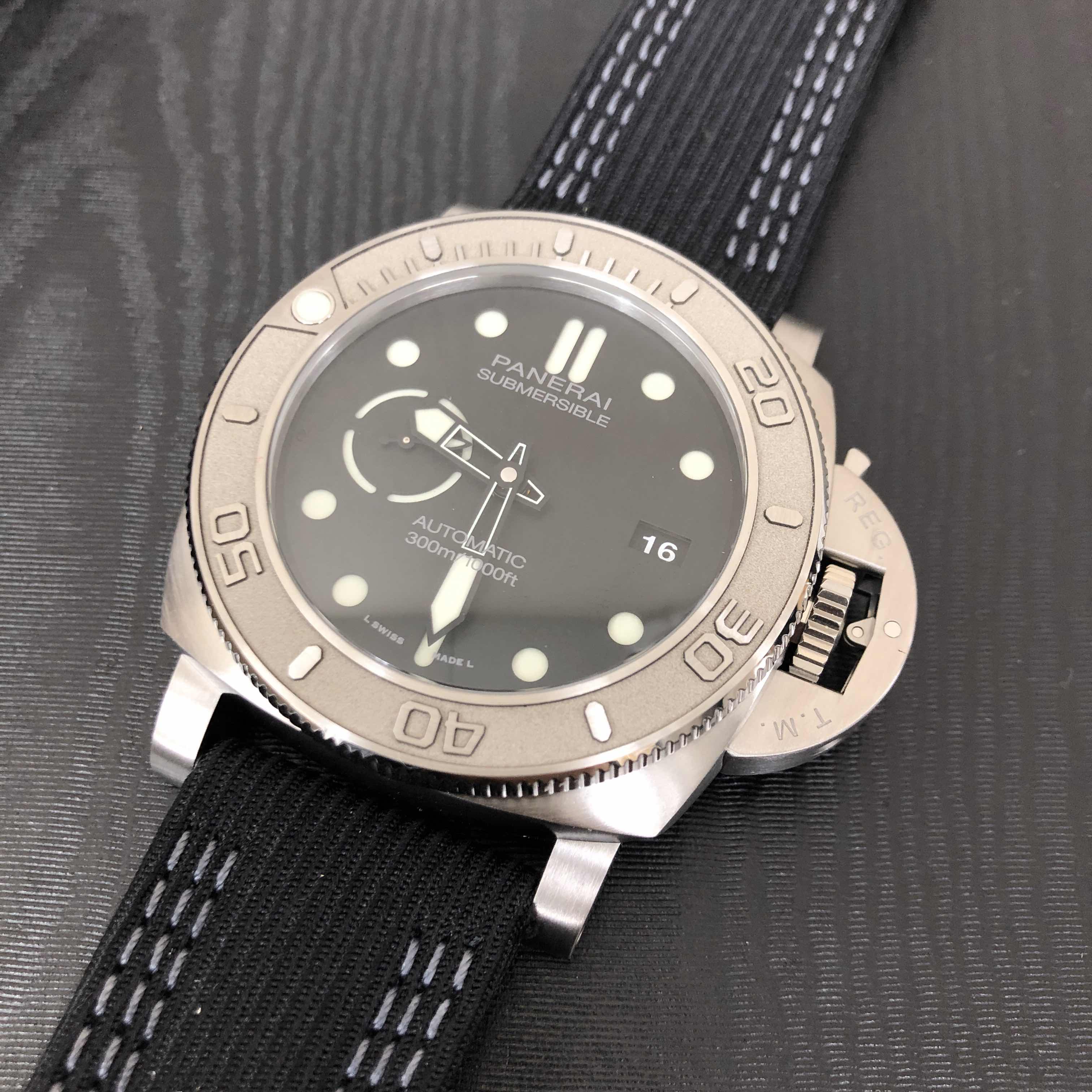 Panerai PAM00984 Divers Automatic Stainless Steel Replica Watch, Swiss Movement, Black Dial - Image 5