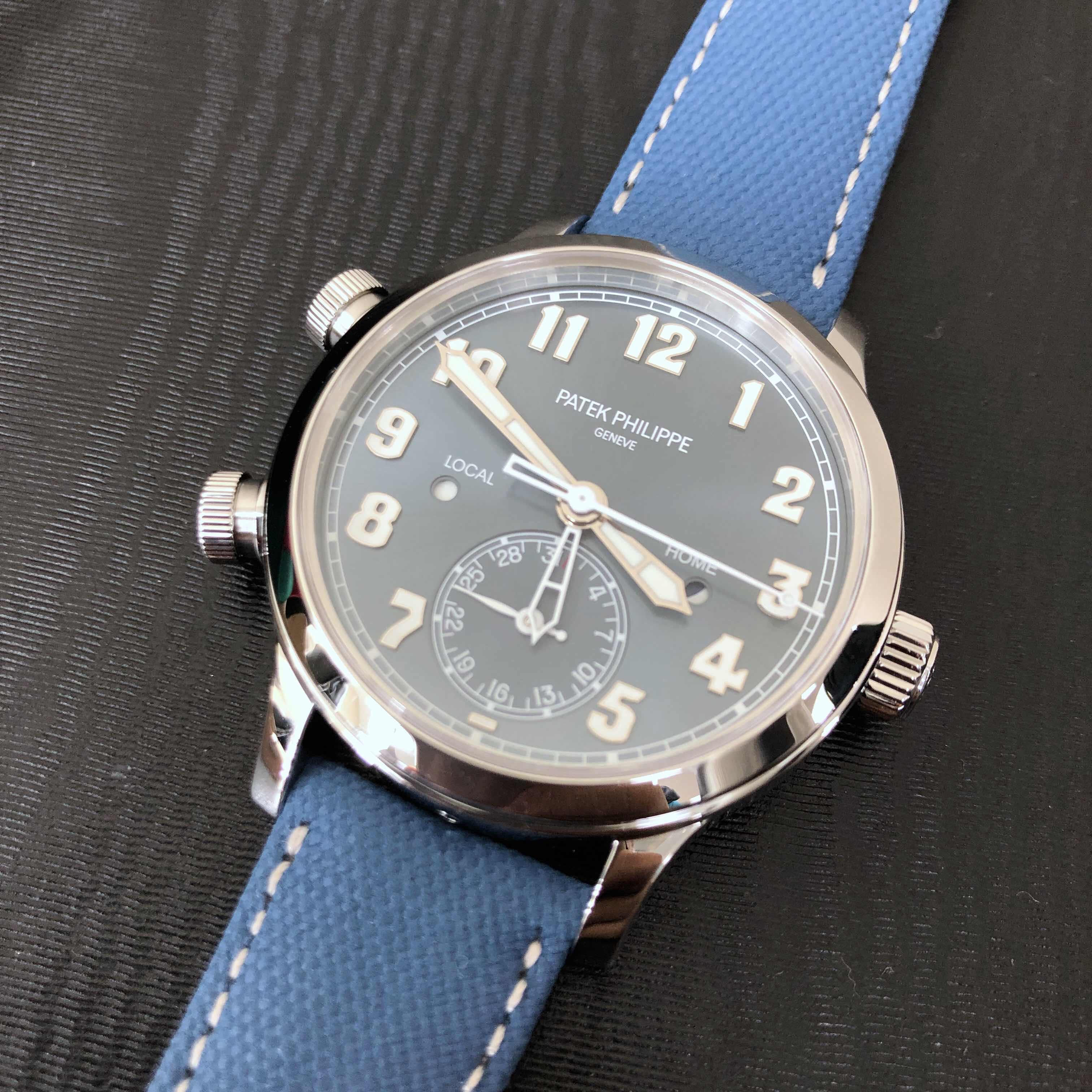 Patek Philippe Calatrava 7234A-001 Replica Watch With Blue Dial, Automatic Movement, Steel Case - Image 5