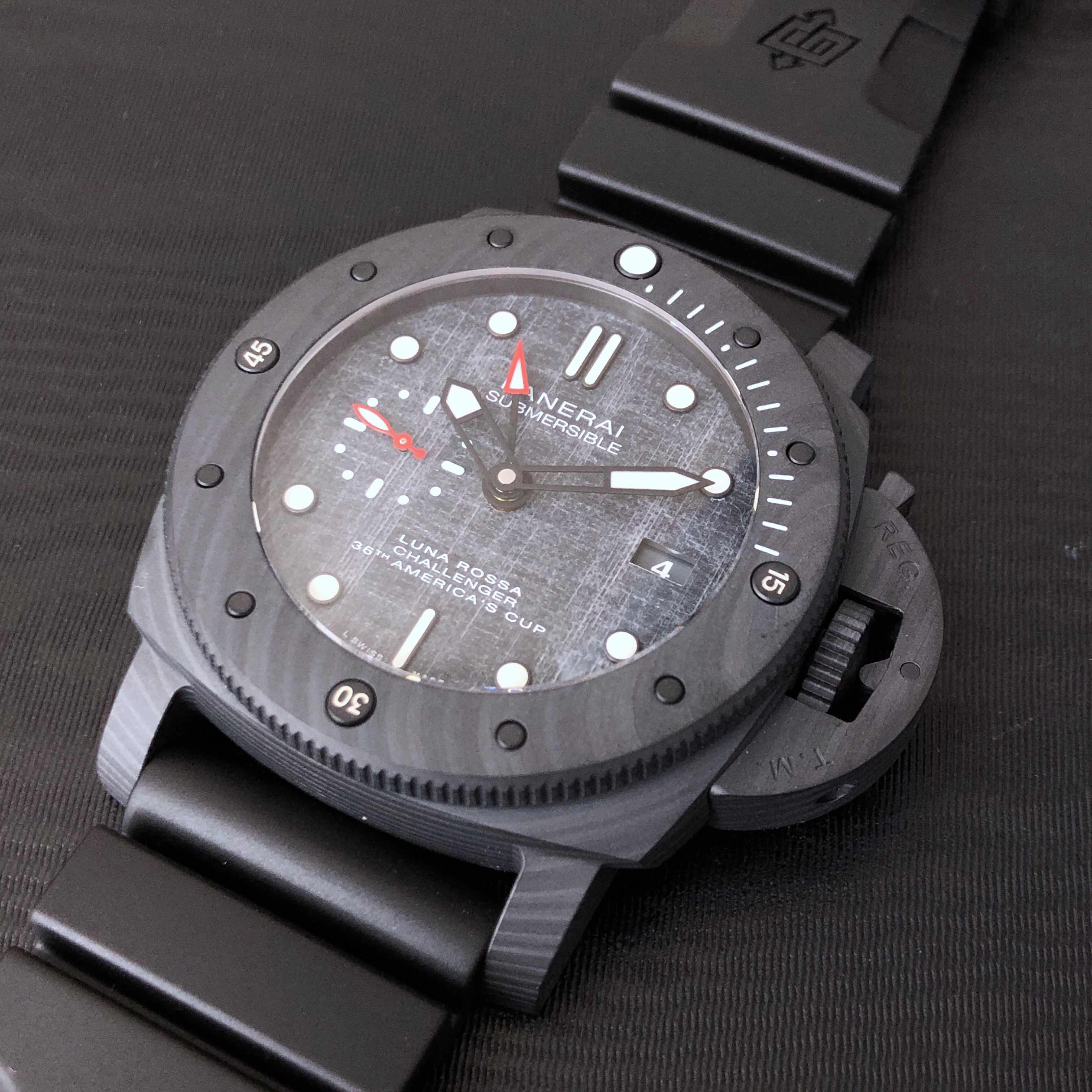 Panerai PAM01039 Replica Watch Automatic Carbon Fiber Black Dial Rubber Strap - Image 5